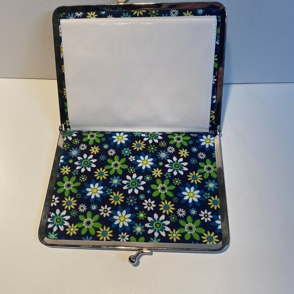 Vera Bradley blue & green picture album - Picture 2 of 2